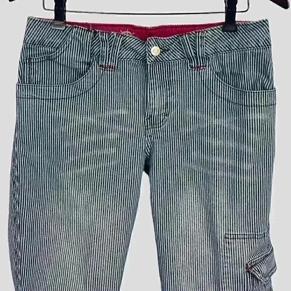 COTTON‎ GINNY ladies jean capri size 9 - blue and white striped - Picture 3 of 13